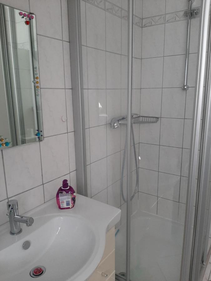 Familienfreundliche Ferienwohnung Auf Dem Lande Monteur Wohnung Hessisch Oldendorf Eksteriør billede